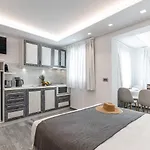 Lägenhetshotell Mariet Naxos Elegant 4*