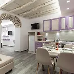 Lägenhetshotell Mariet Naxos Elegant 4*