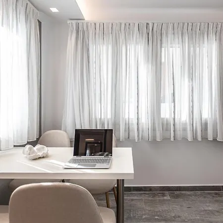 Mariet Naxos Elegant 4*