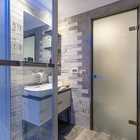 Mariet Naxos Elegant 4*