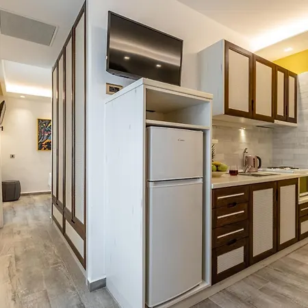 Aparthotel Mariet Naxos & *